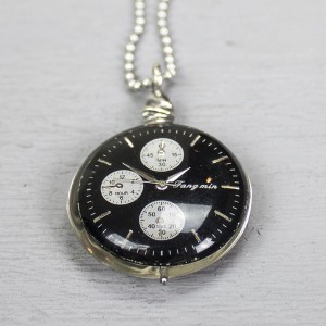 JÉH JEWELS HANGER WATCH FACE MET ZWARTE PLAAT - 74835 - 18230