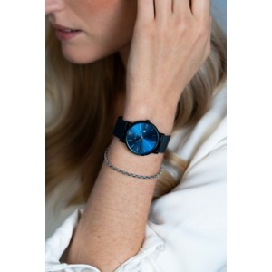 ZINZI HORLOGE ROMAN, BLAUW STALEN MILANEESE BAND EN KAST, BLAUWE PLAAT ZILVEREN WIJZERS EN DATUM 34MM 50M, MET GRATIS ZILVEREN ARMBAND. - 80102 - ZIW551M